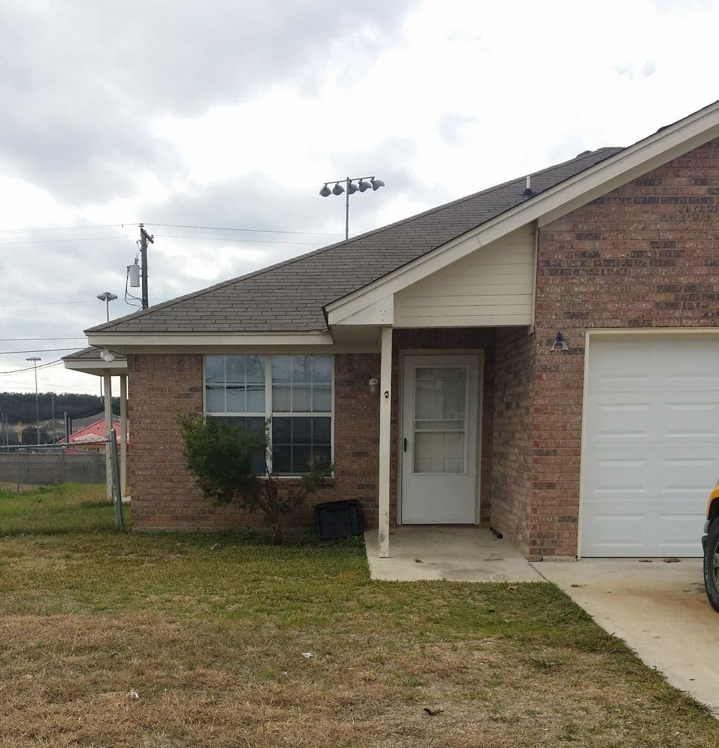 Harker Heights Apartment: 1524 Shoshoni Tr