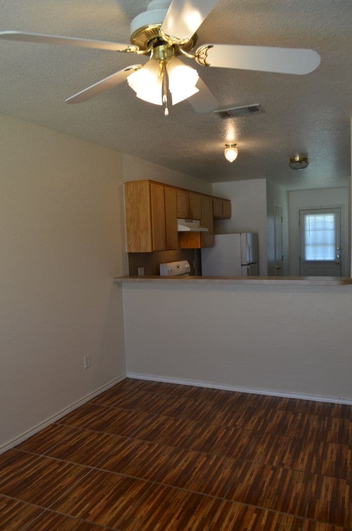 Killeen Apartment: 4307 Mattie Dr