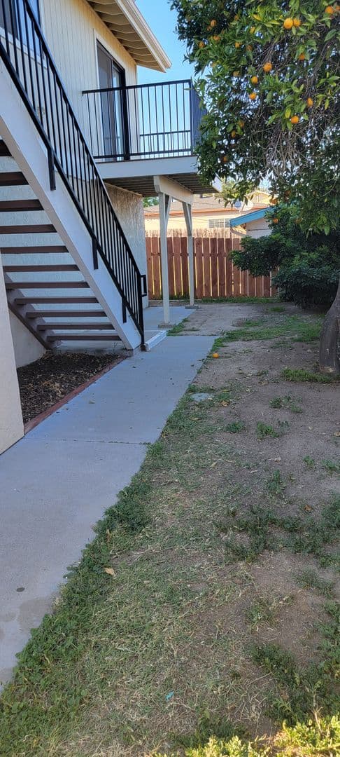 Imperial Beach Apartment: 1028-1030 11th Street