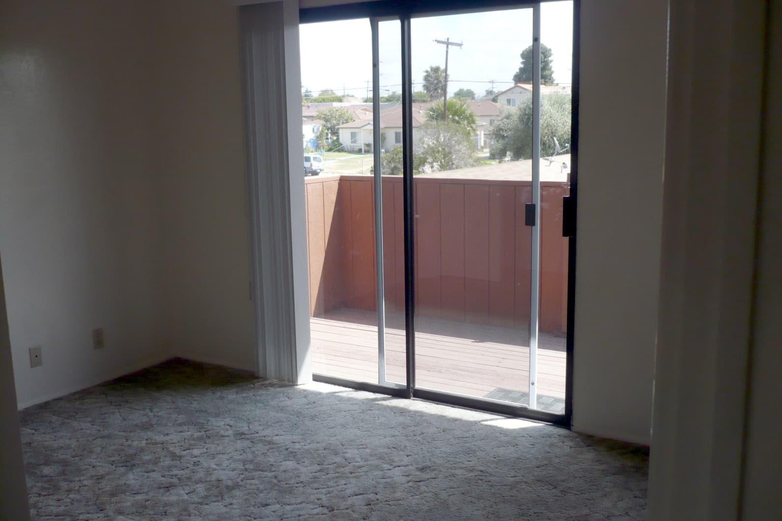 Imperial Beach Apartment: 1028-1030 11th Street