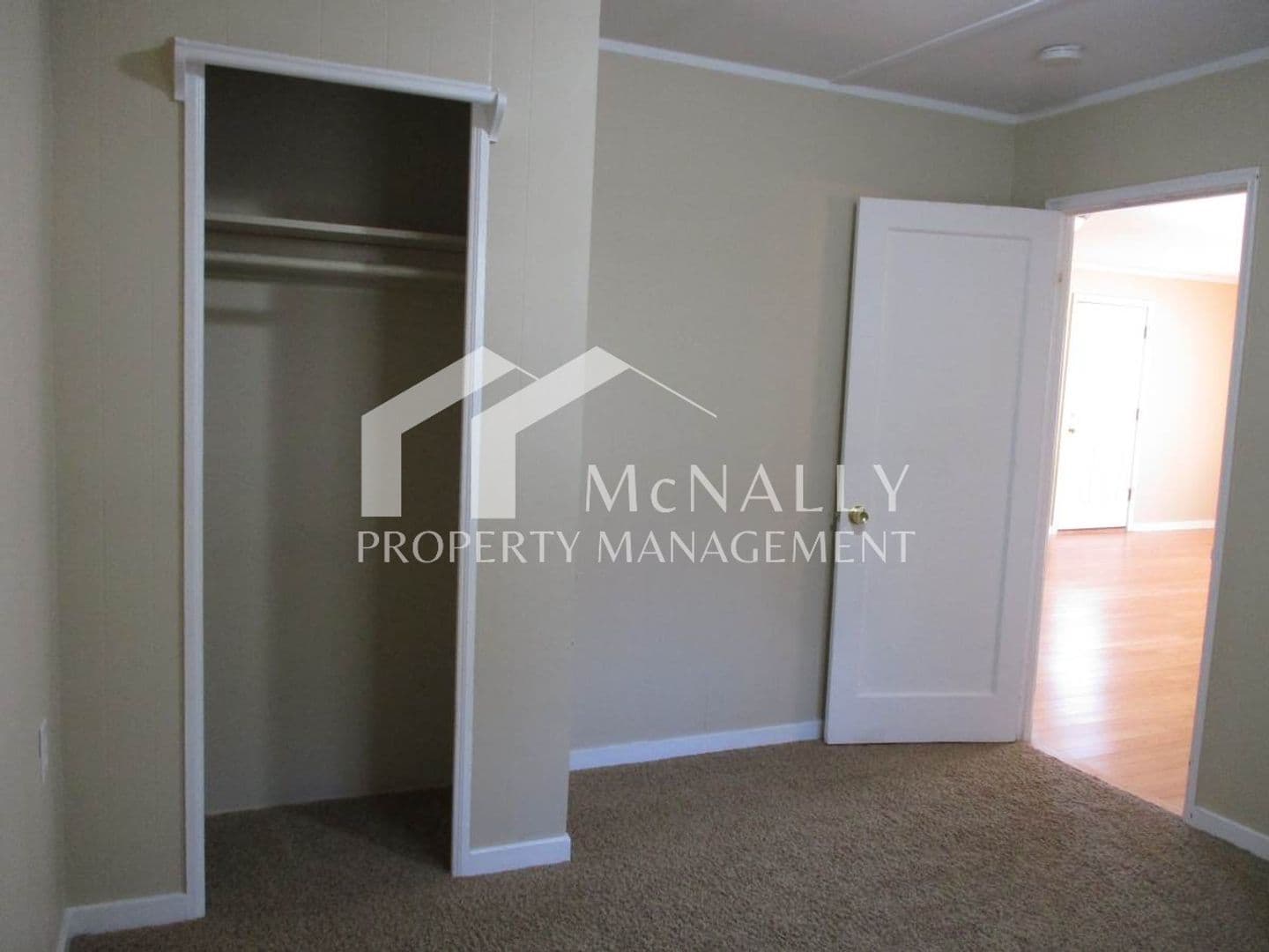 Gig Harbor House: 3309 Tarabochia St