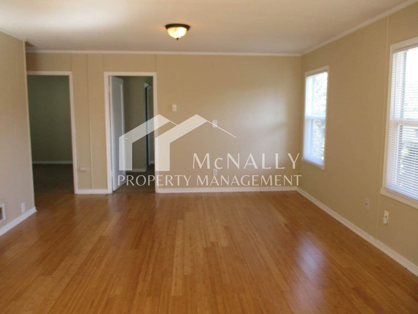 Gig Harbor House: 3309 Tarabochia St