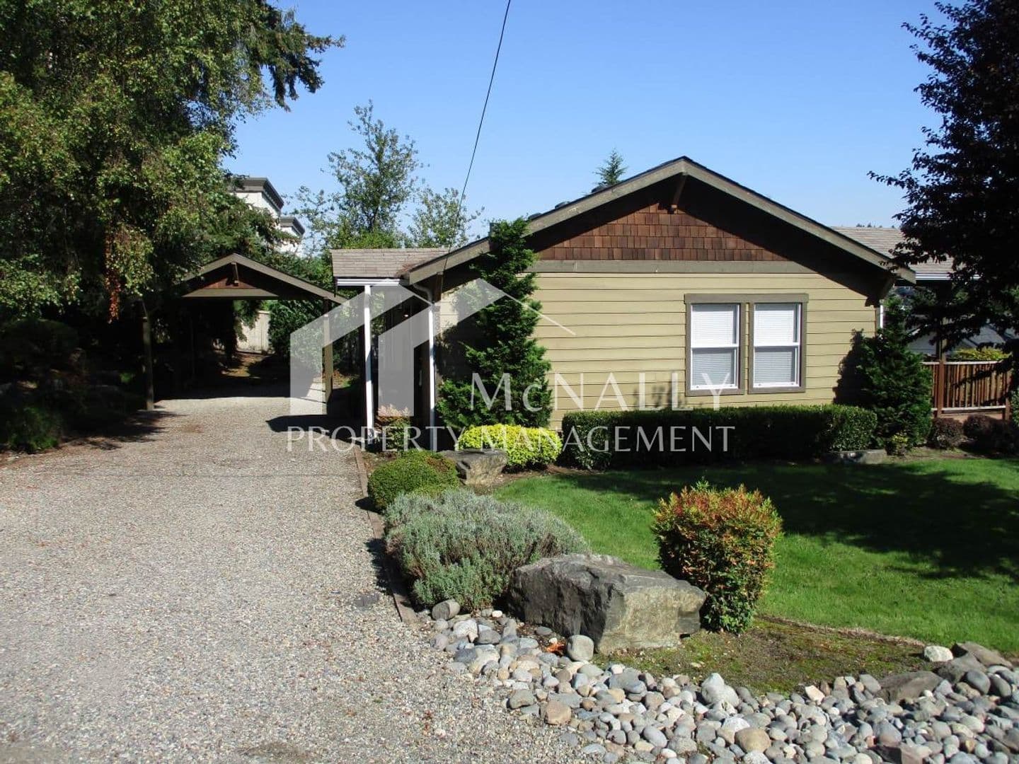 Gig Harbor House: 3309 Tarabochia St