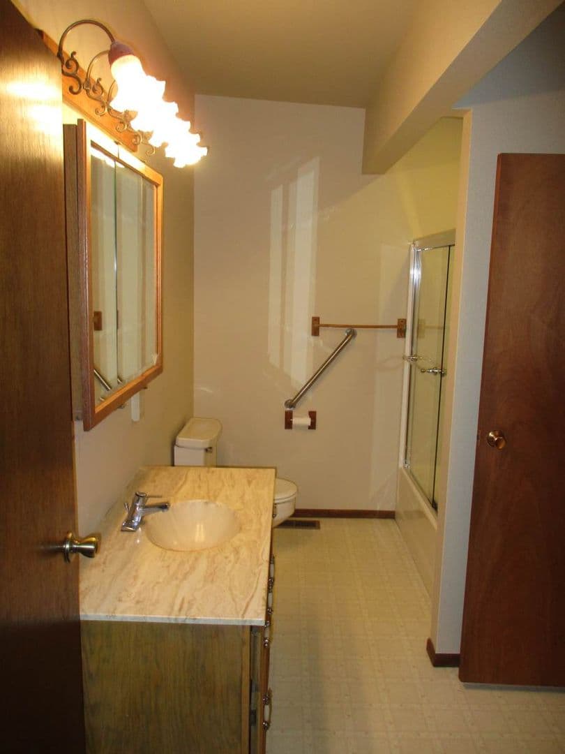 Gig Harbor House: 7507 Skansie Ave, Unit B
