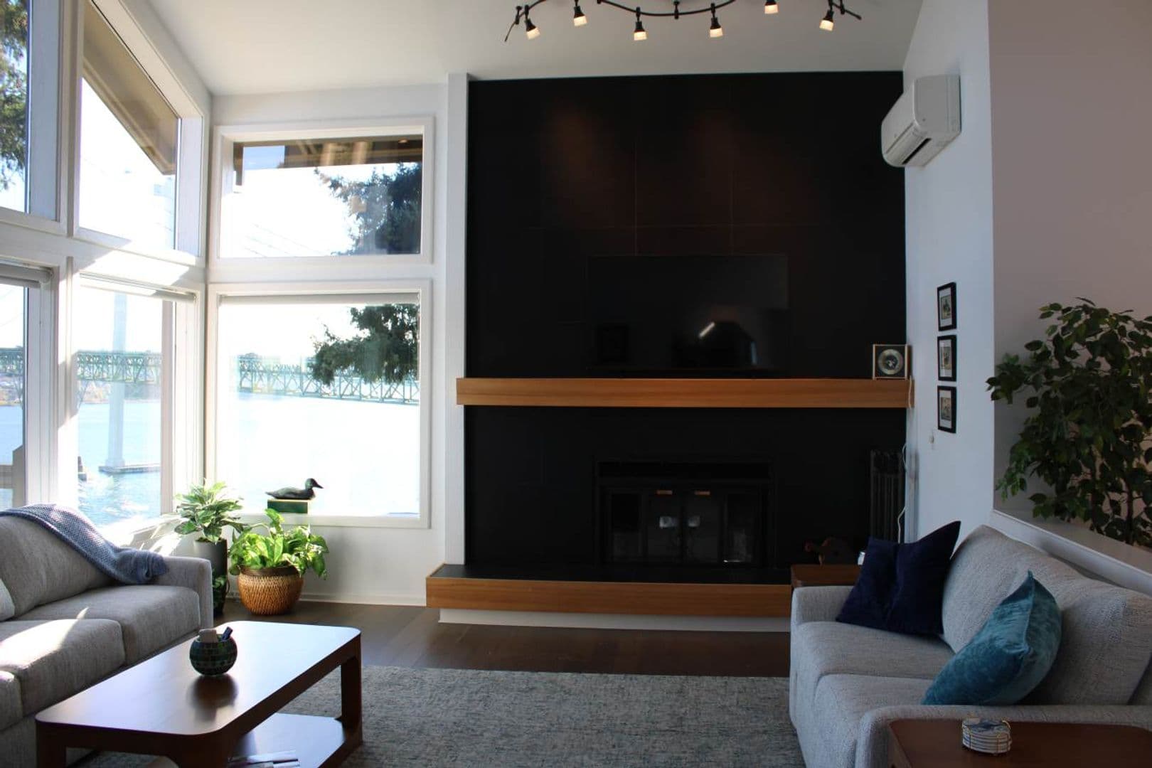 Gig Harbor Condo: 2027 Narrows View Cir NW