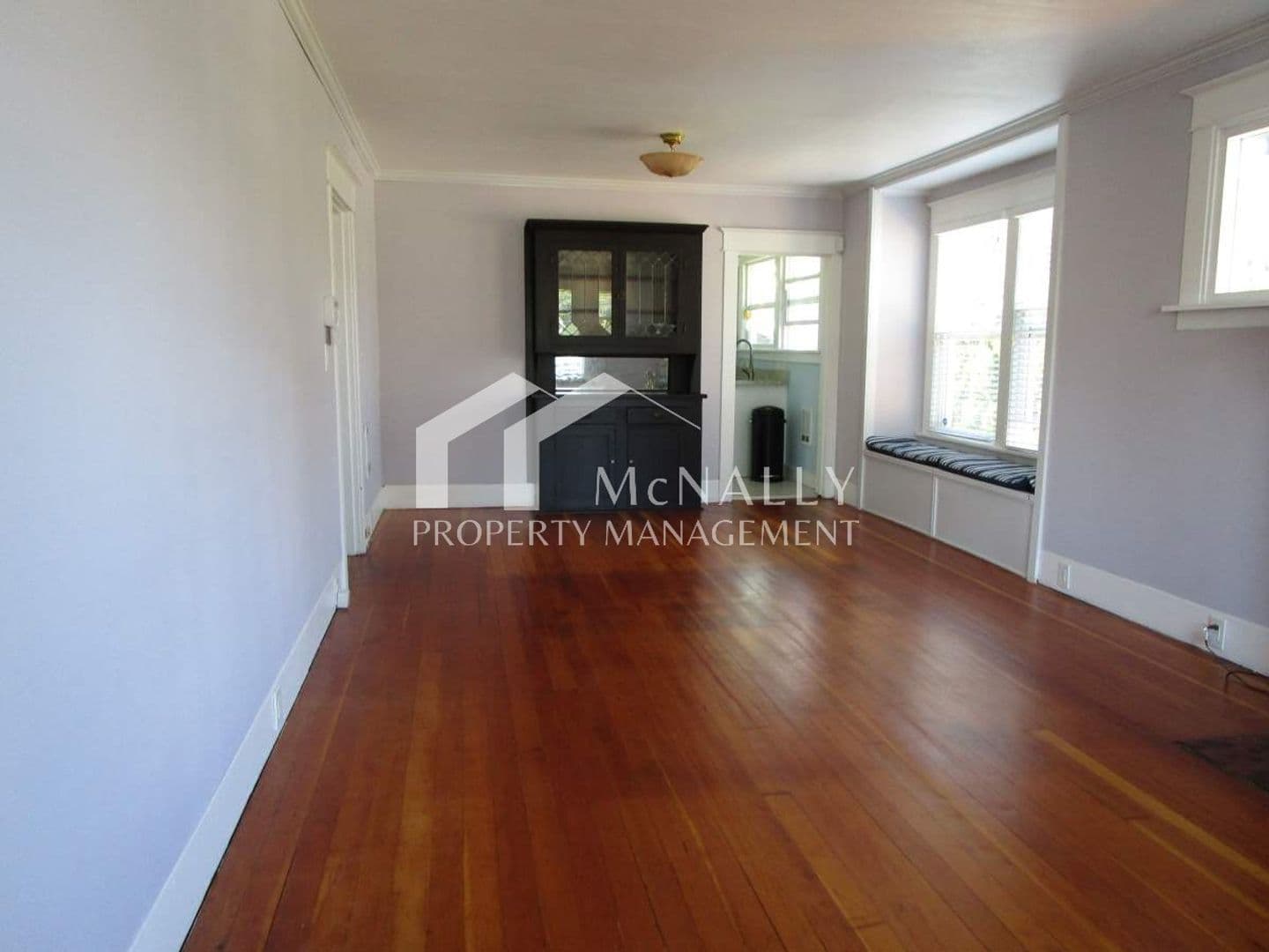 Tacoma House: 1814 N Proctor