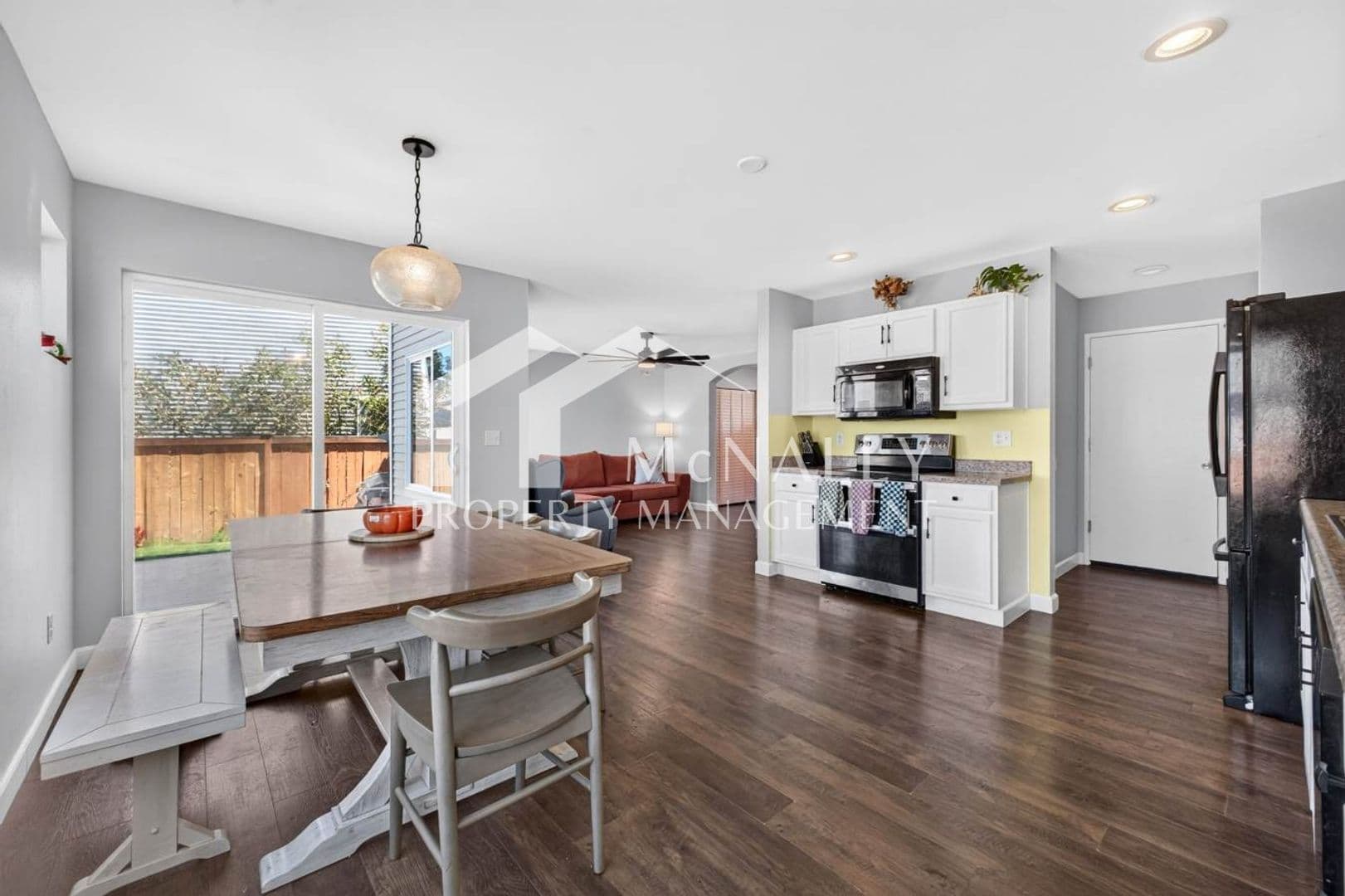 Port Orchard House: 2753 SW Egret St