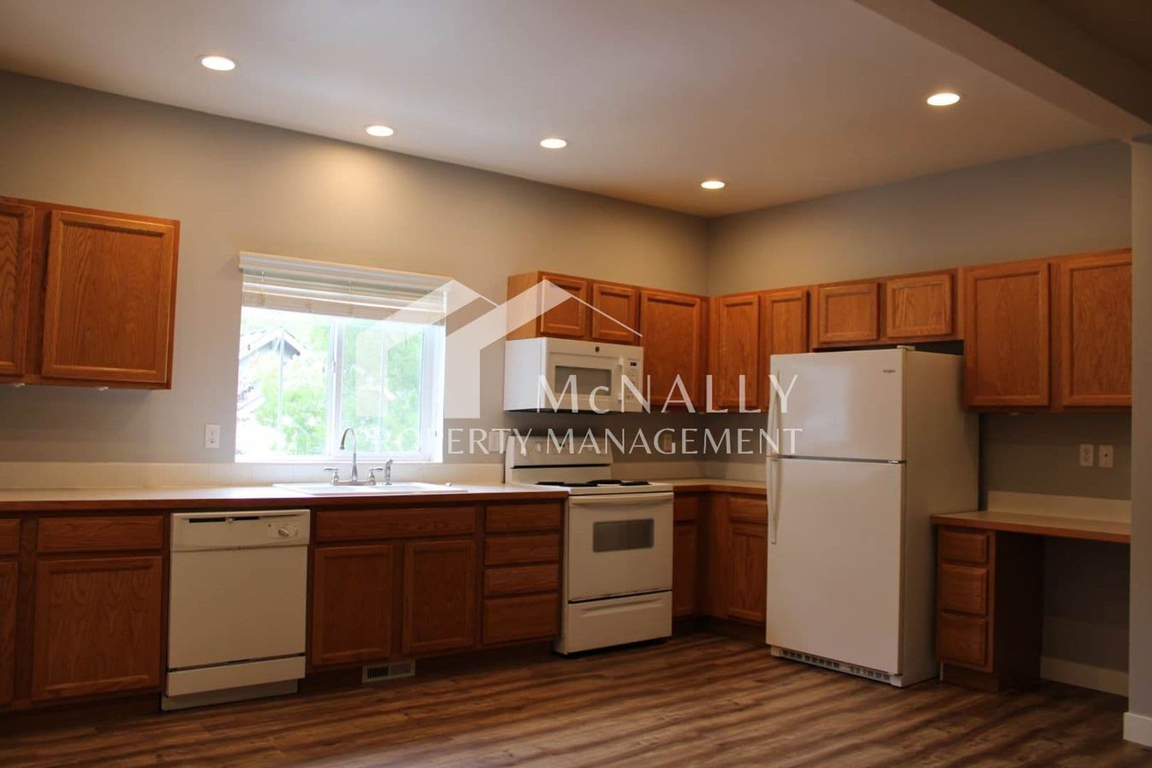 Gig Harbor House: 7403 Larkspur Ct.