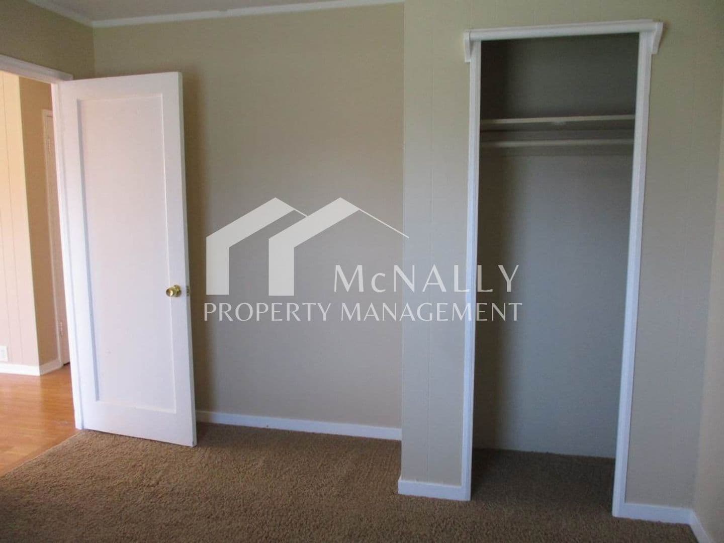 Gig Harbor House: 3309 Tarabochia St
