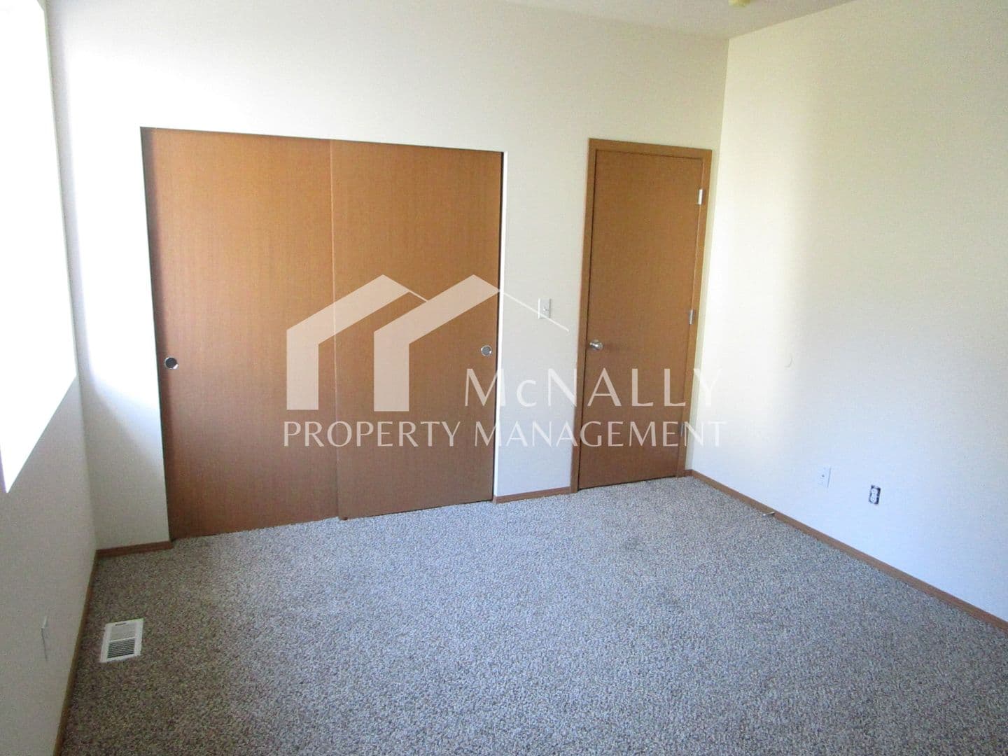 Gig Harbor House: 7504 Sorrell Ct