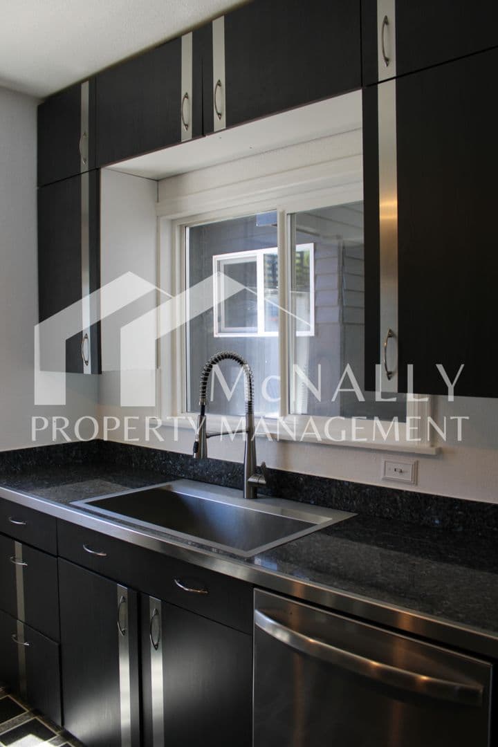 Tacoma House: 2920 N 31st St.