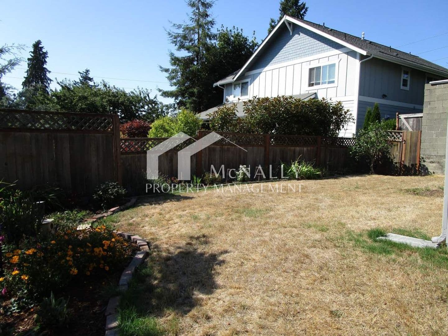 Tacoma House: 1814 N Proctor