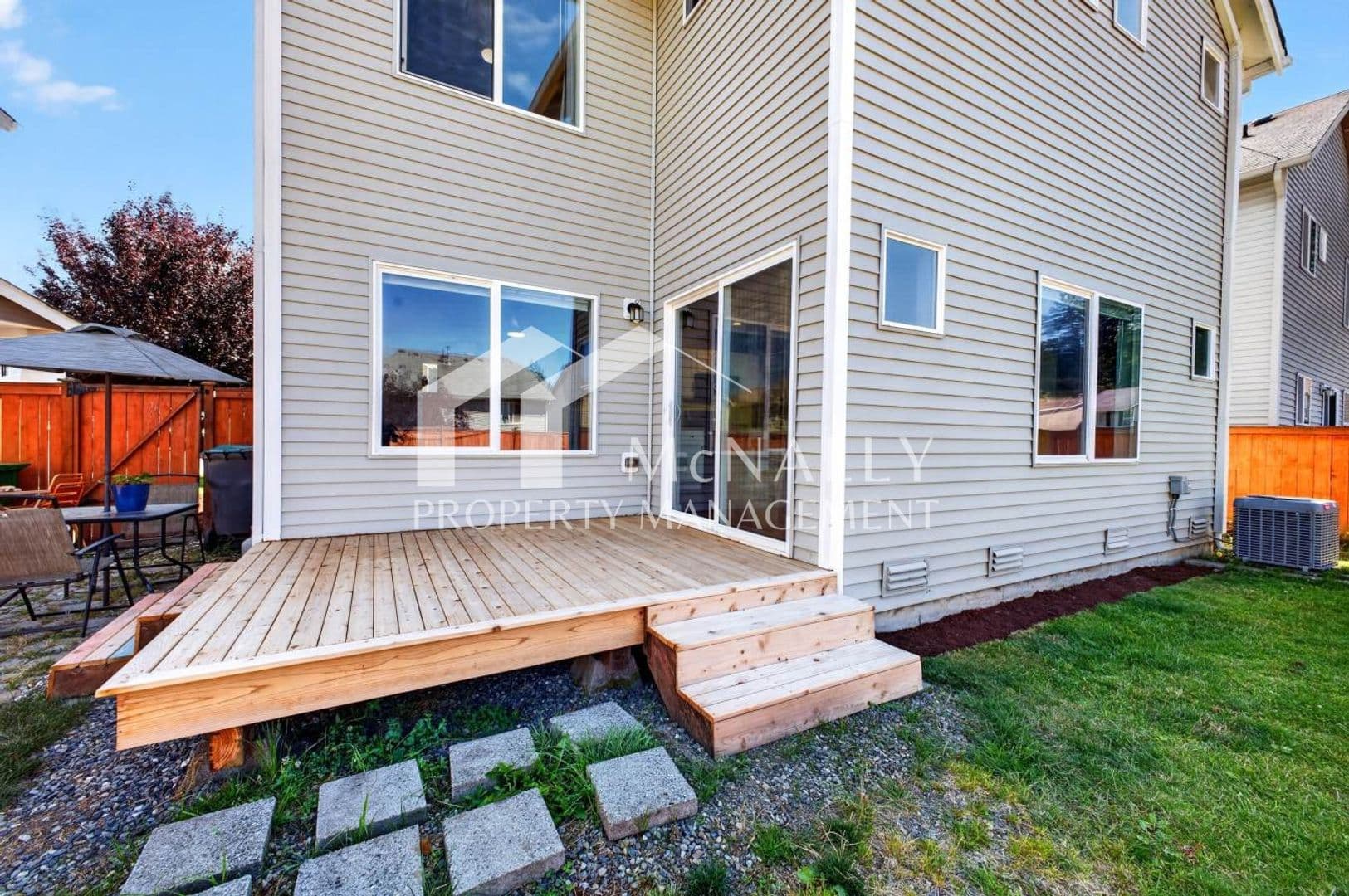 Port Orchard House: 2753 SW Egret St