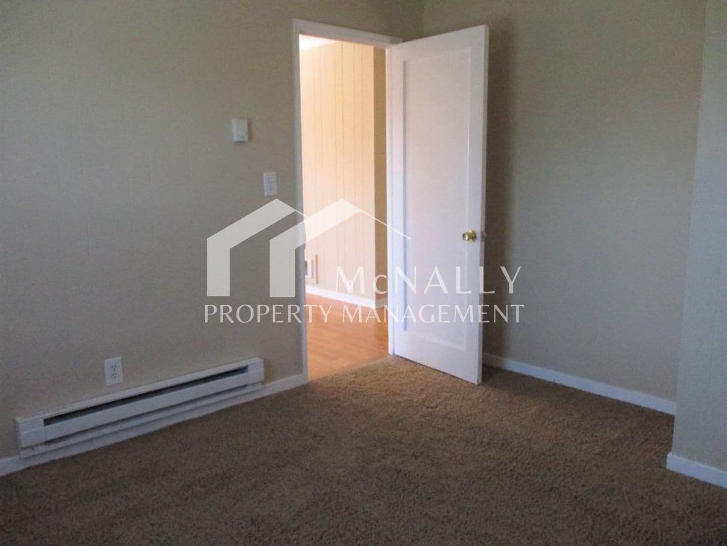 Gig Harbor House: 3309 Tarabochia St