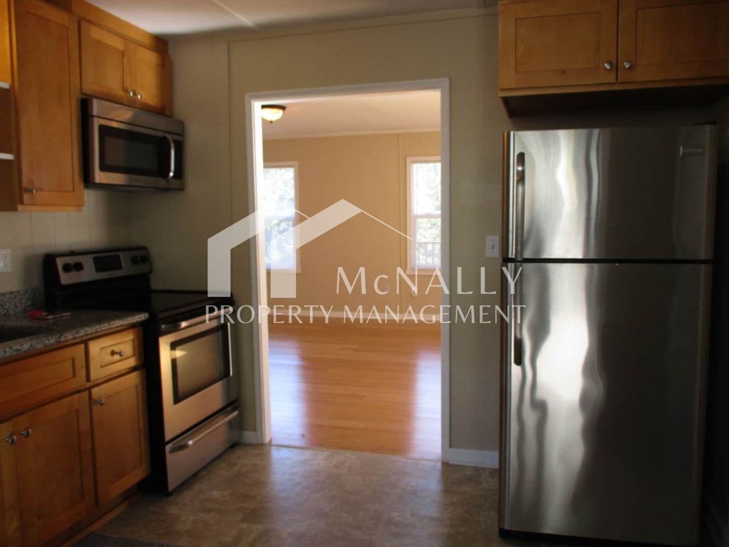 Gig Harbor House: 3309 Tarabochia St
