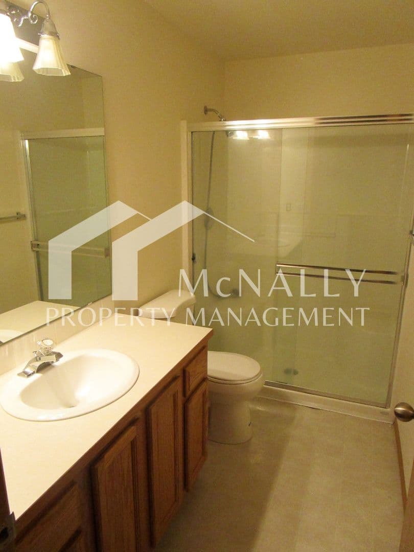 Gig Harbor House: 7504 Sorrell Ct