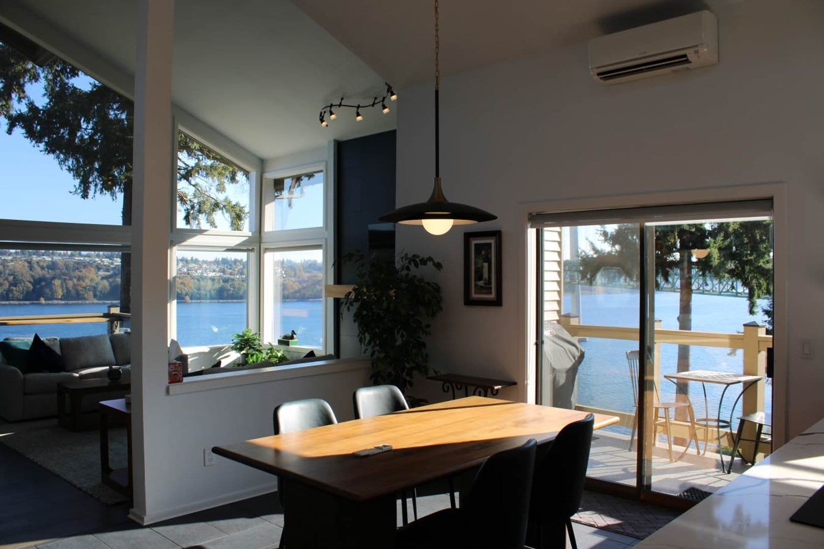 Gig Harbor Condo: 2027 Narrows View Cir NW