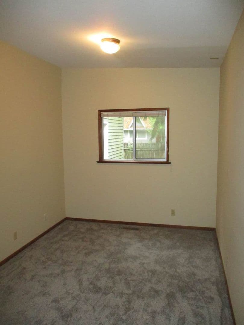 Gig Harbor House: 7507 Skansie Ave, Unit B