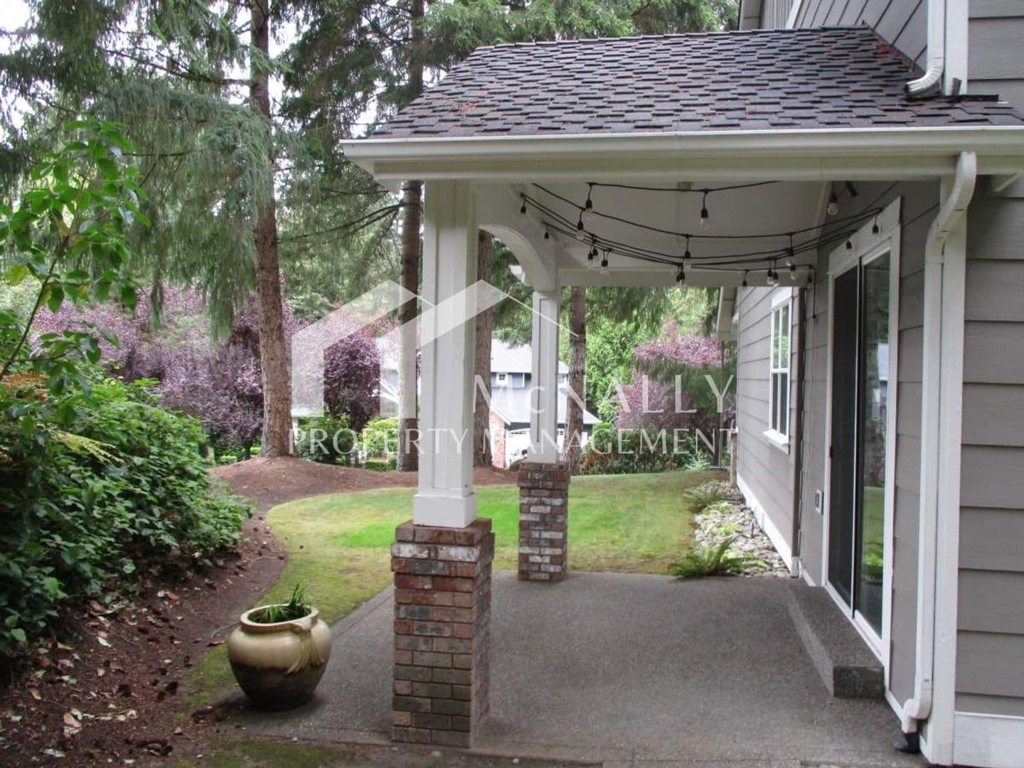 Gig Harbor House: 11611 52nd Ave Ct NW