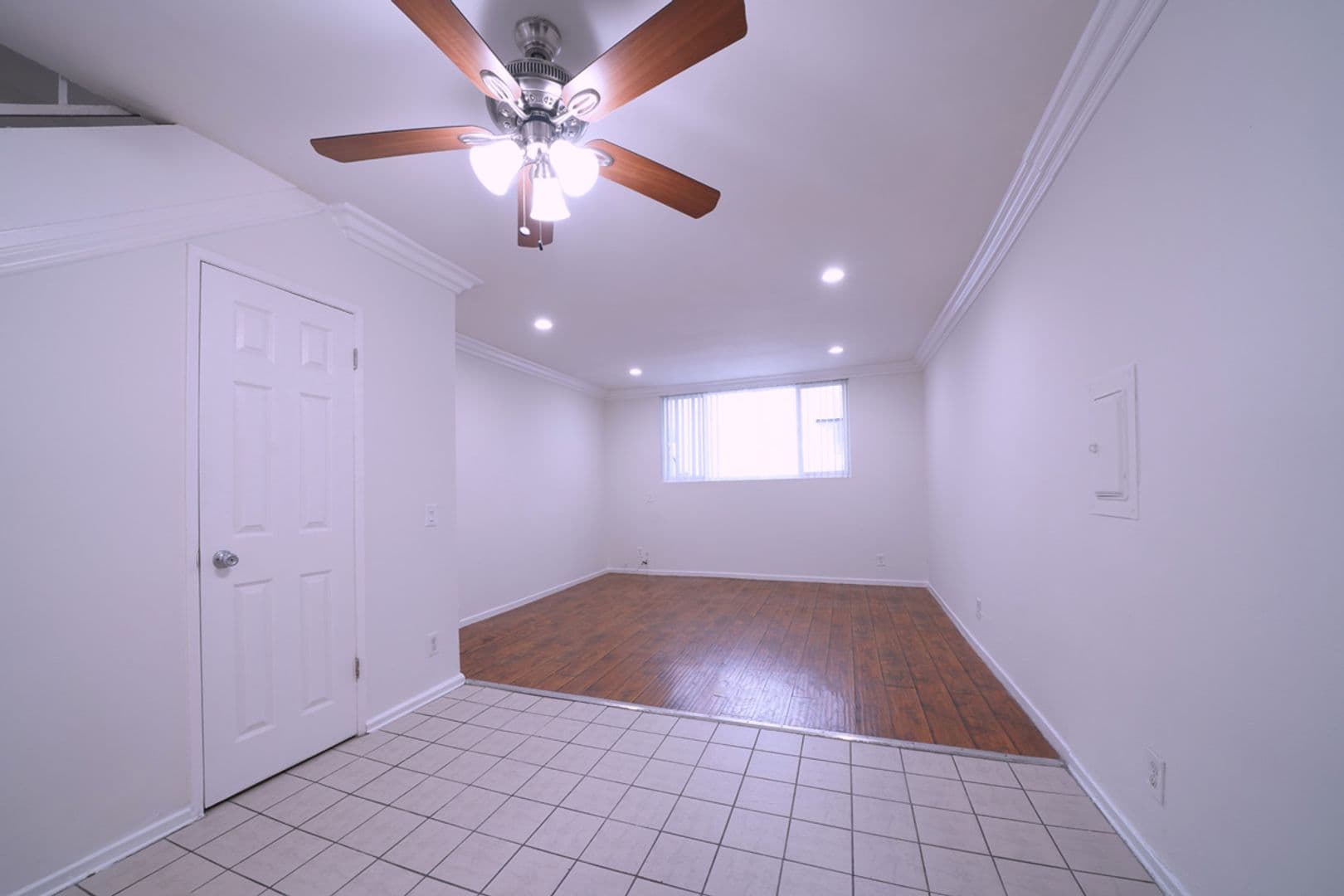 Van Nuys Apartment: 6042/6060 Fulton Ave.