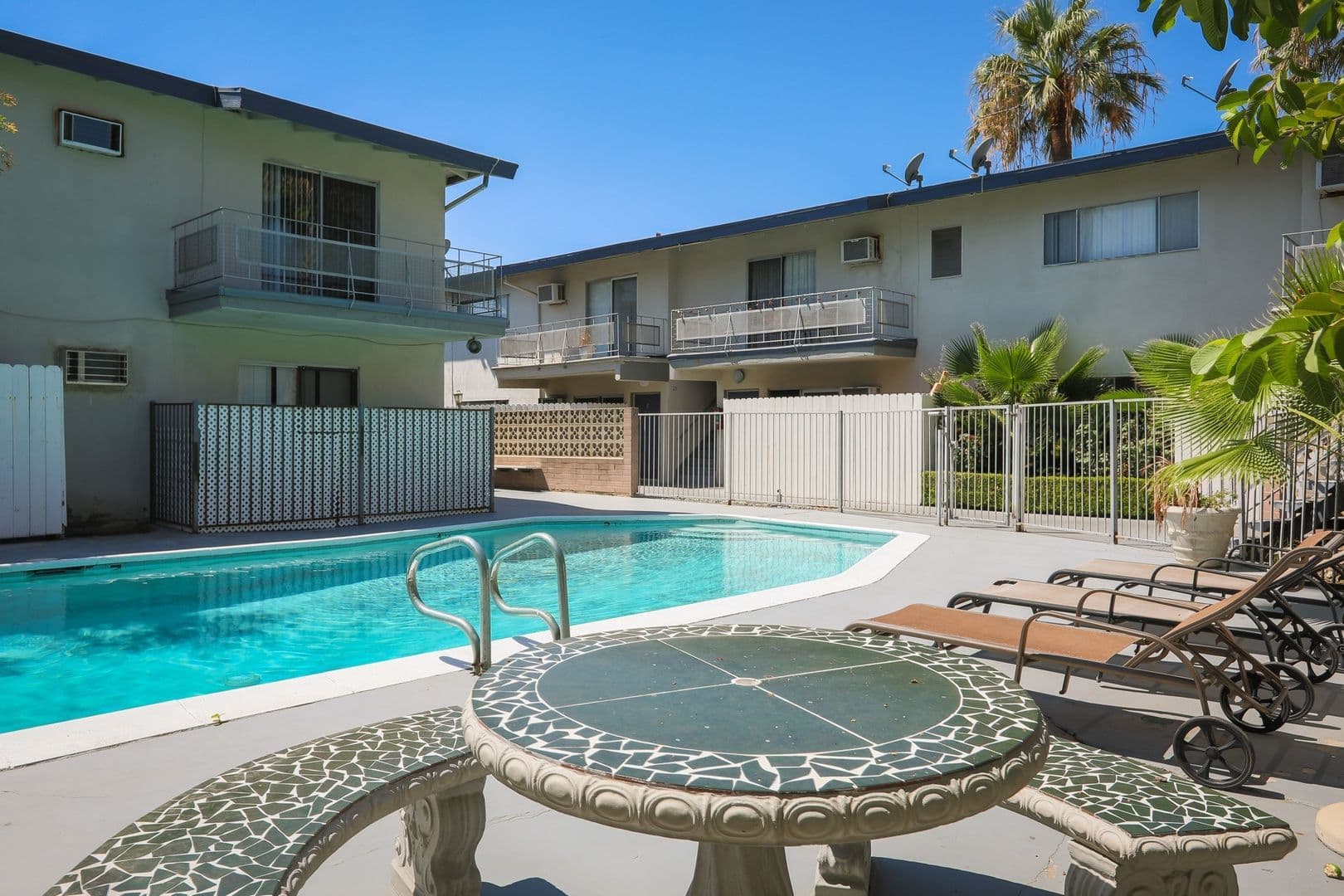 Valley Village Apartment: 11922 Burbank Blvd.