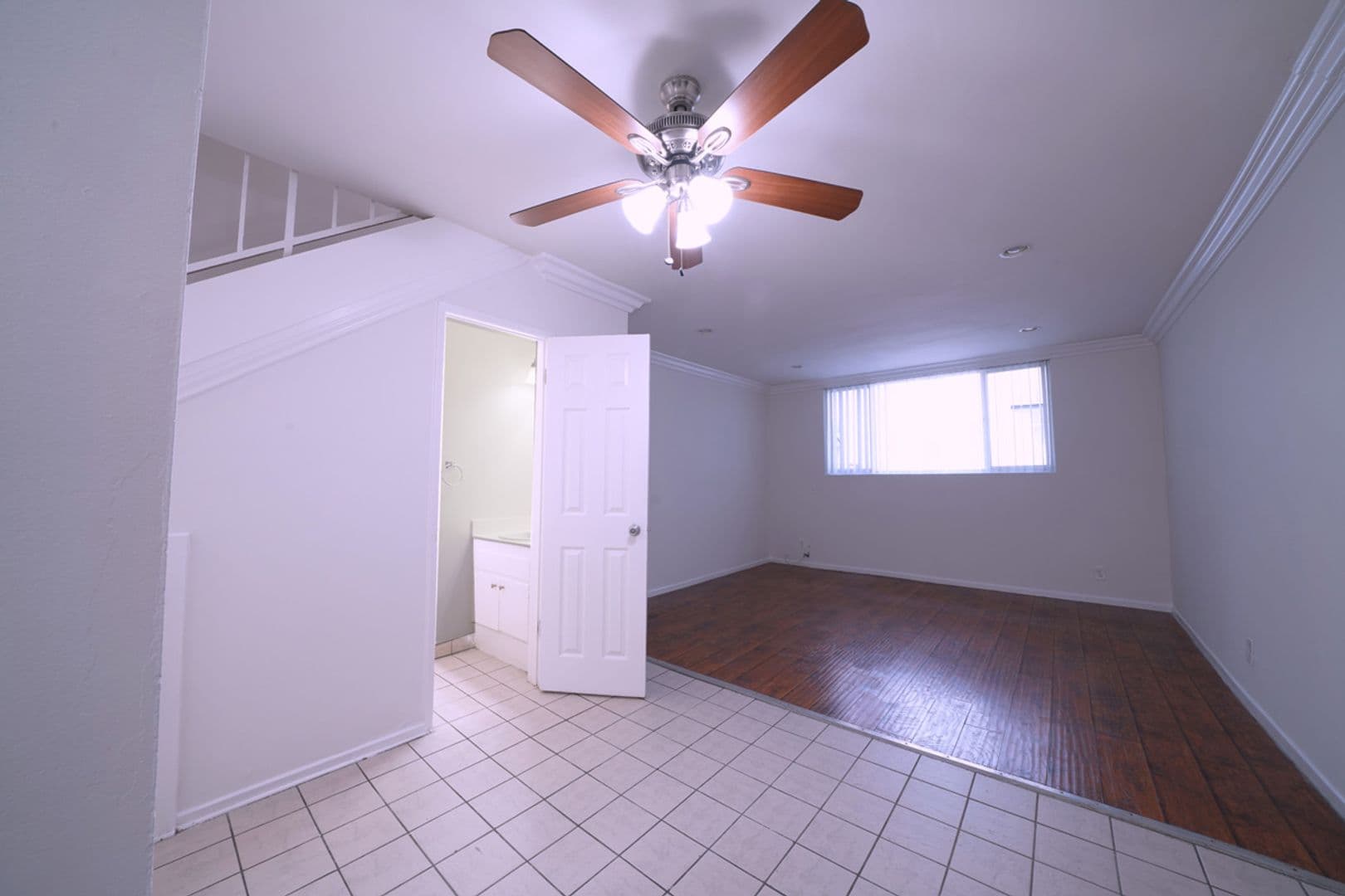 Van Nuys Apartment: 6042/6060 Fulton Ave.