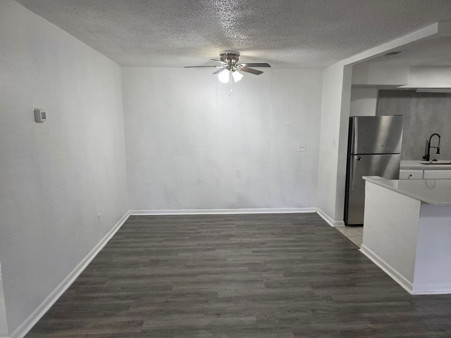 Clearwater Apartment: 5401 Russell Ave