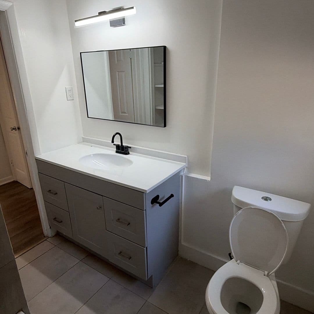 Clearwater Apartment: 5401 Russell Ave