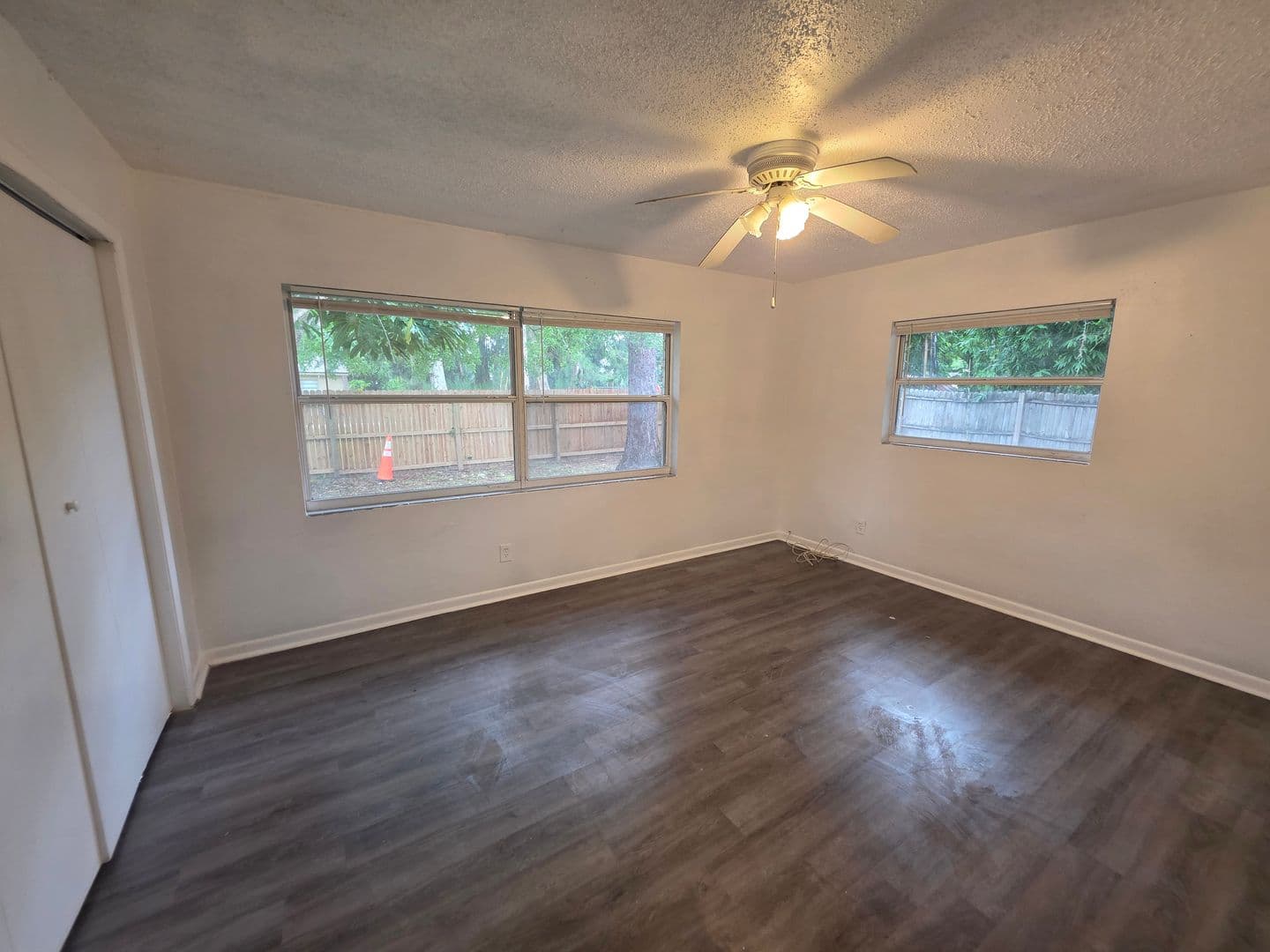 Clearwater Apartment: 5401 Russell Ave