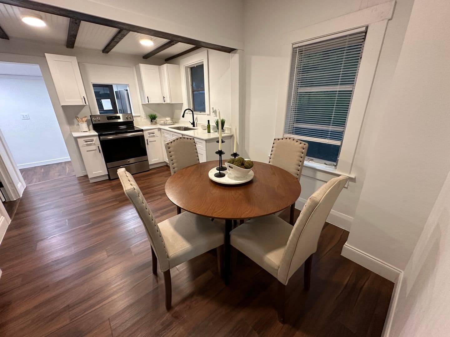 Tampa House: 6506 N Wellington Ave