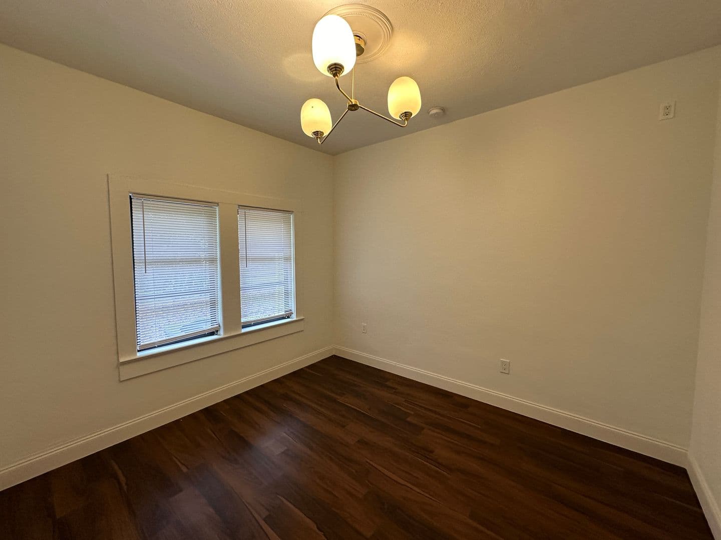 Tampa House: 6506 N Wellington Ave