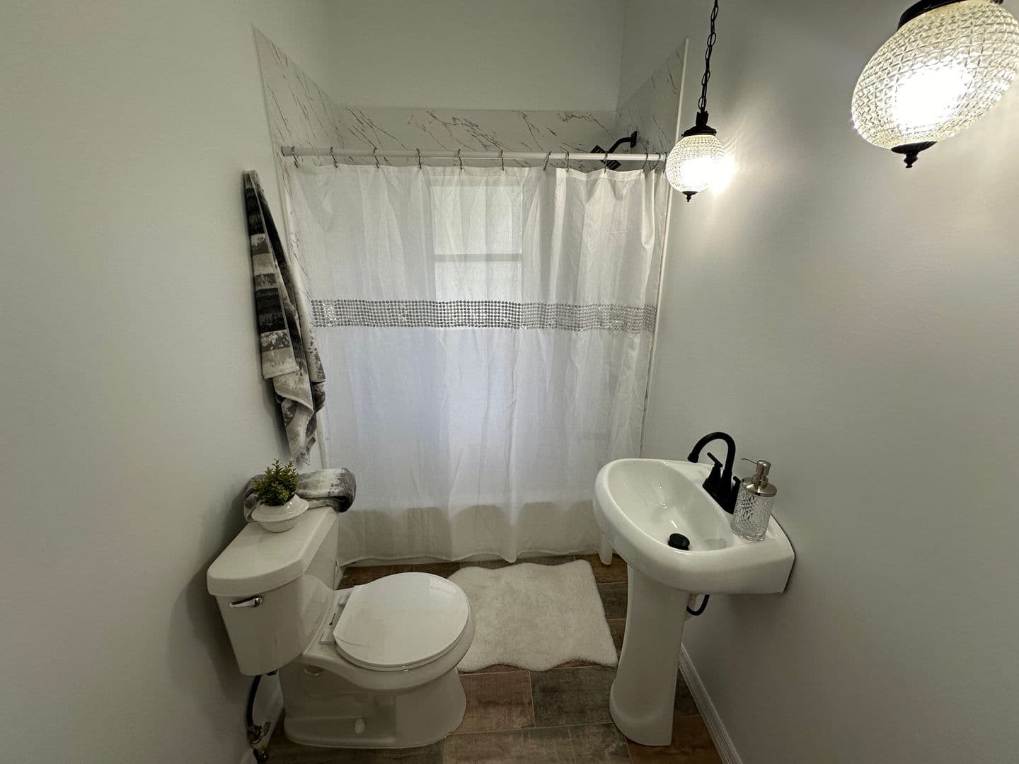 Tampa House: 6506 N Wellington Ave