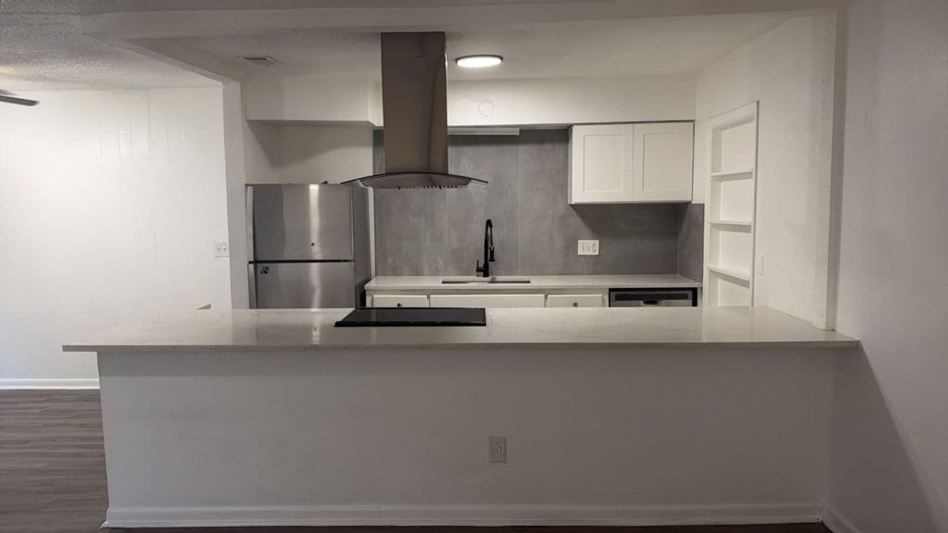 Clearwater Apartment: 5401 Russell Ave