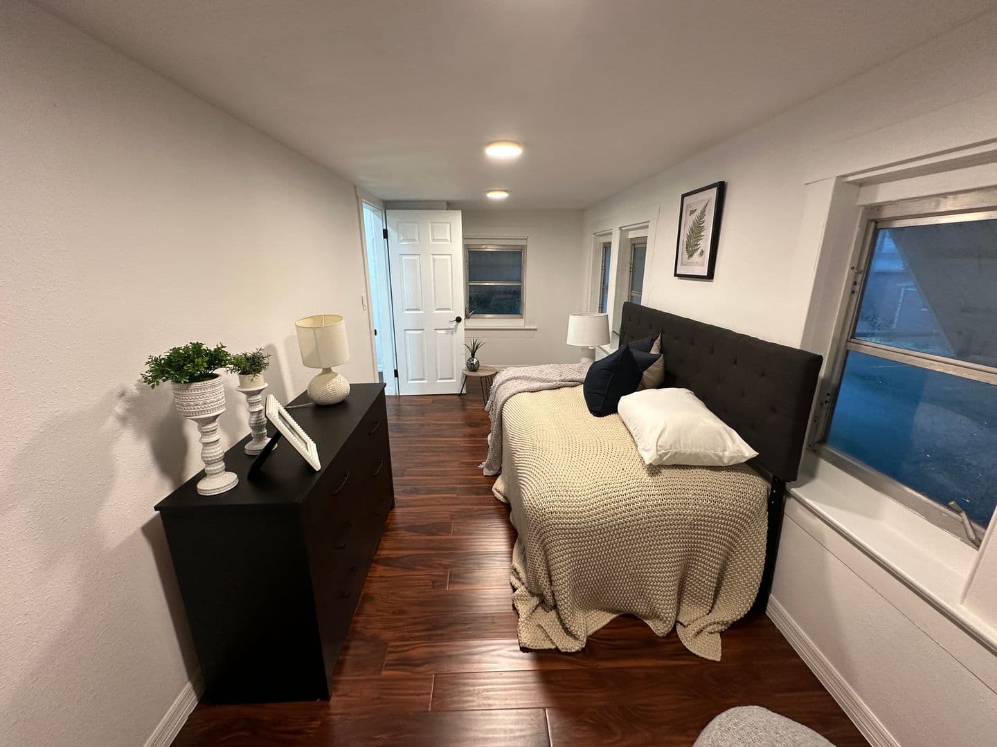 Tampa House: 6506 N Wellington Ave