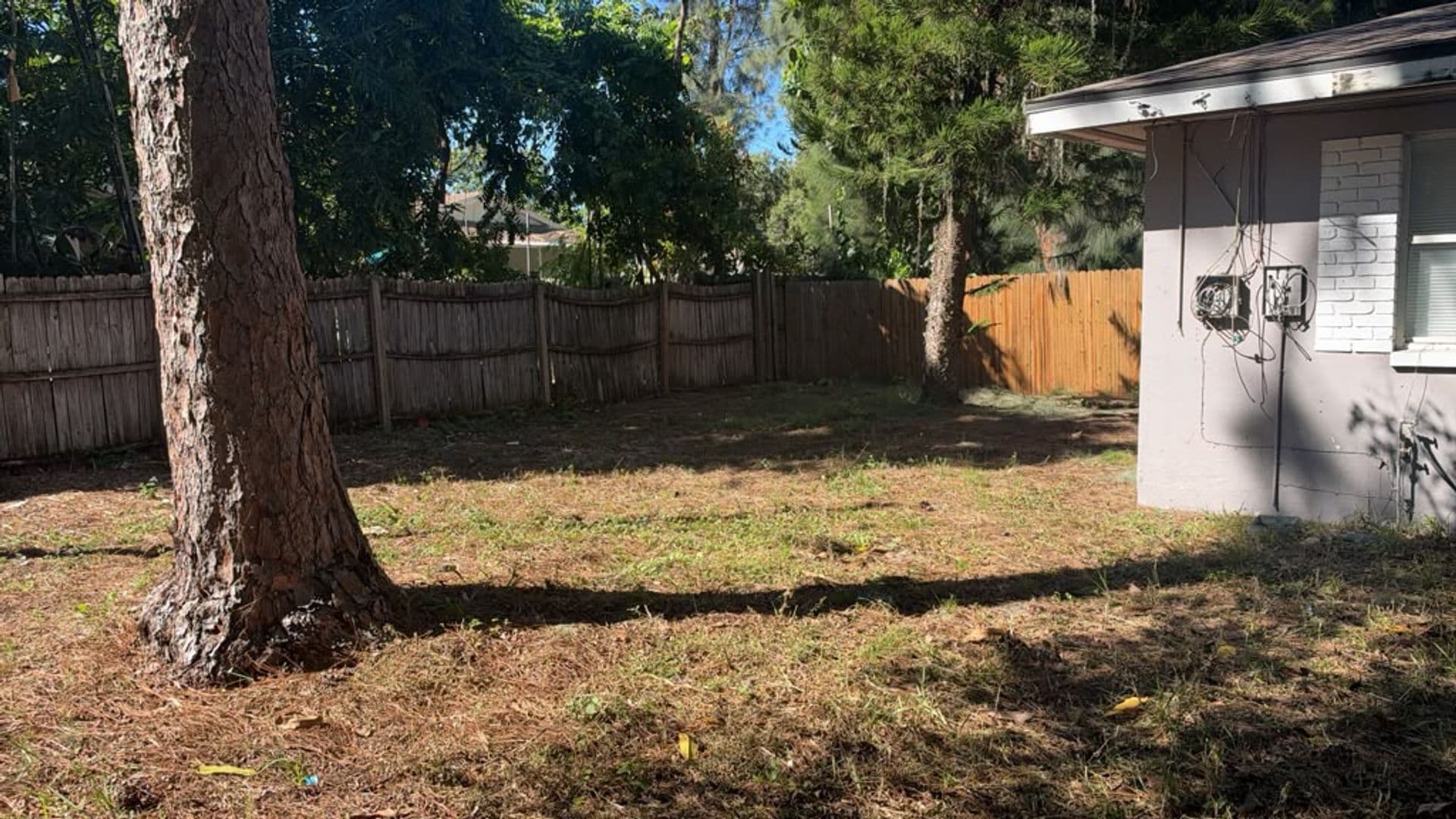 Clearwater Apartment: 5401 Russell Ave