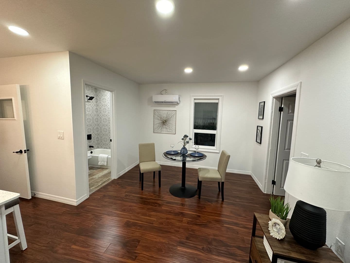 Tampa House: 6506 N Wellington Ave