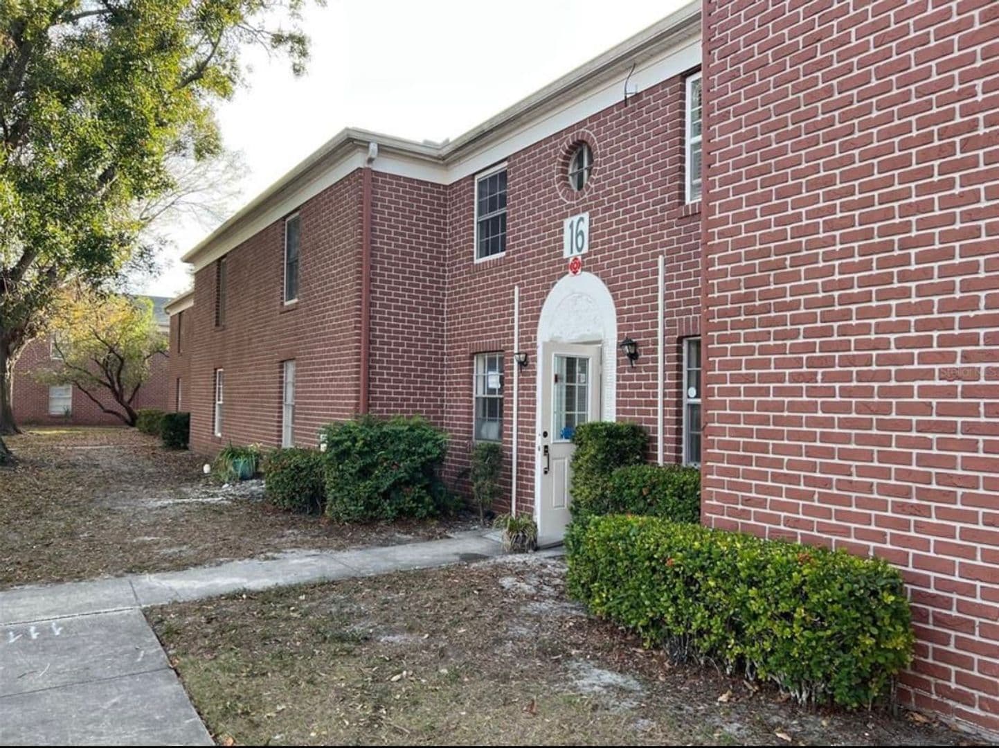 St Petersburg House: 8500 13th St N