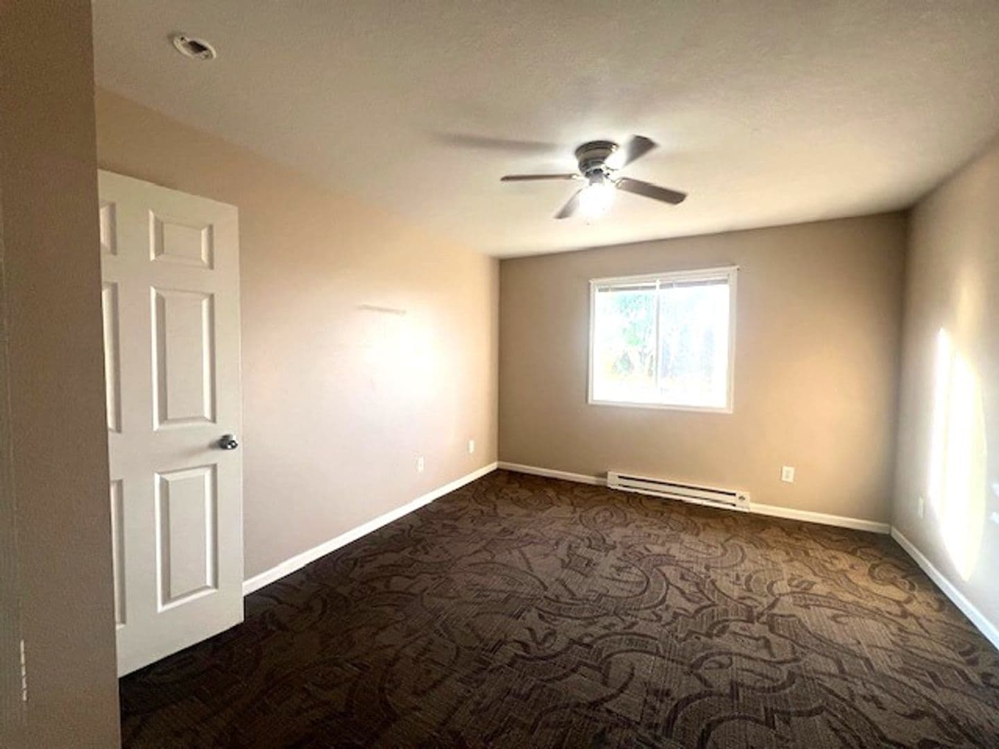 Ogden Apartment: 226-228 Haws Dr.