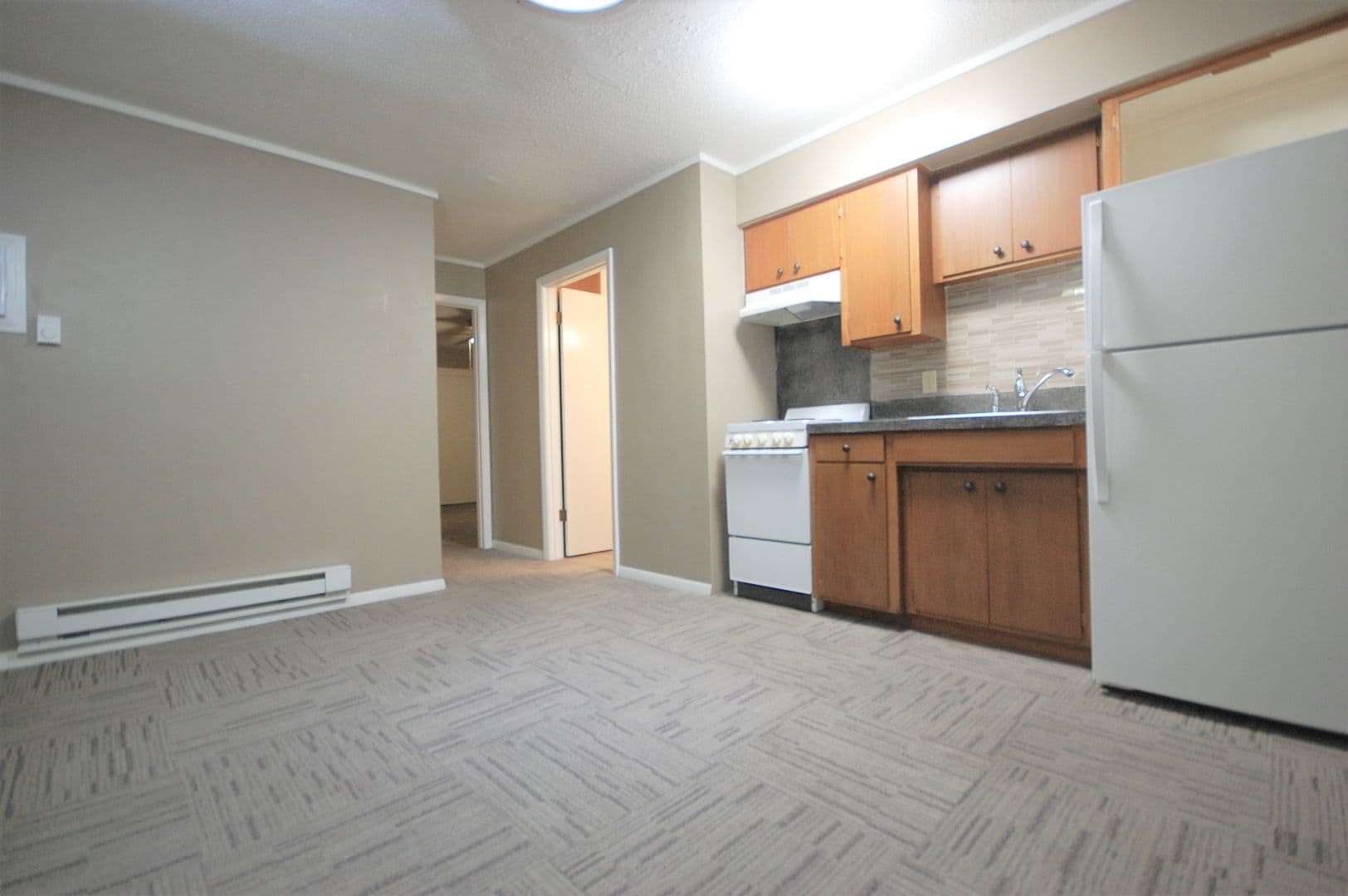 Boone Apartment: 815 Story