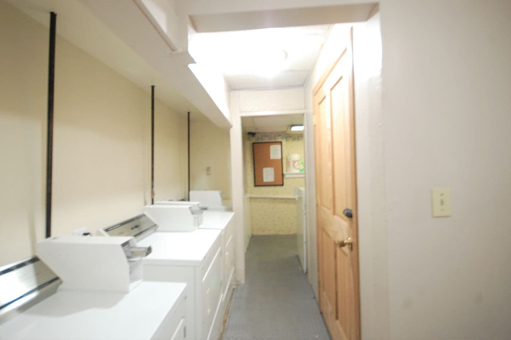 Boone Apartment: 814 8th St.