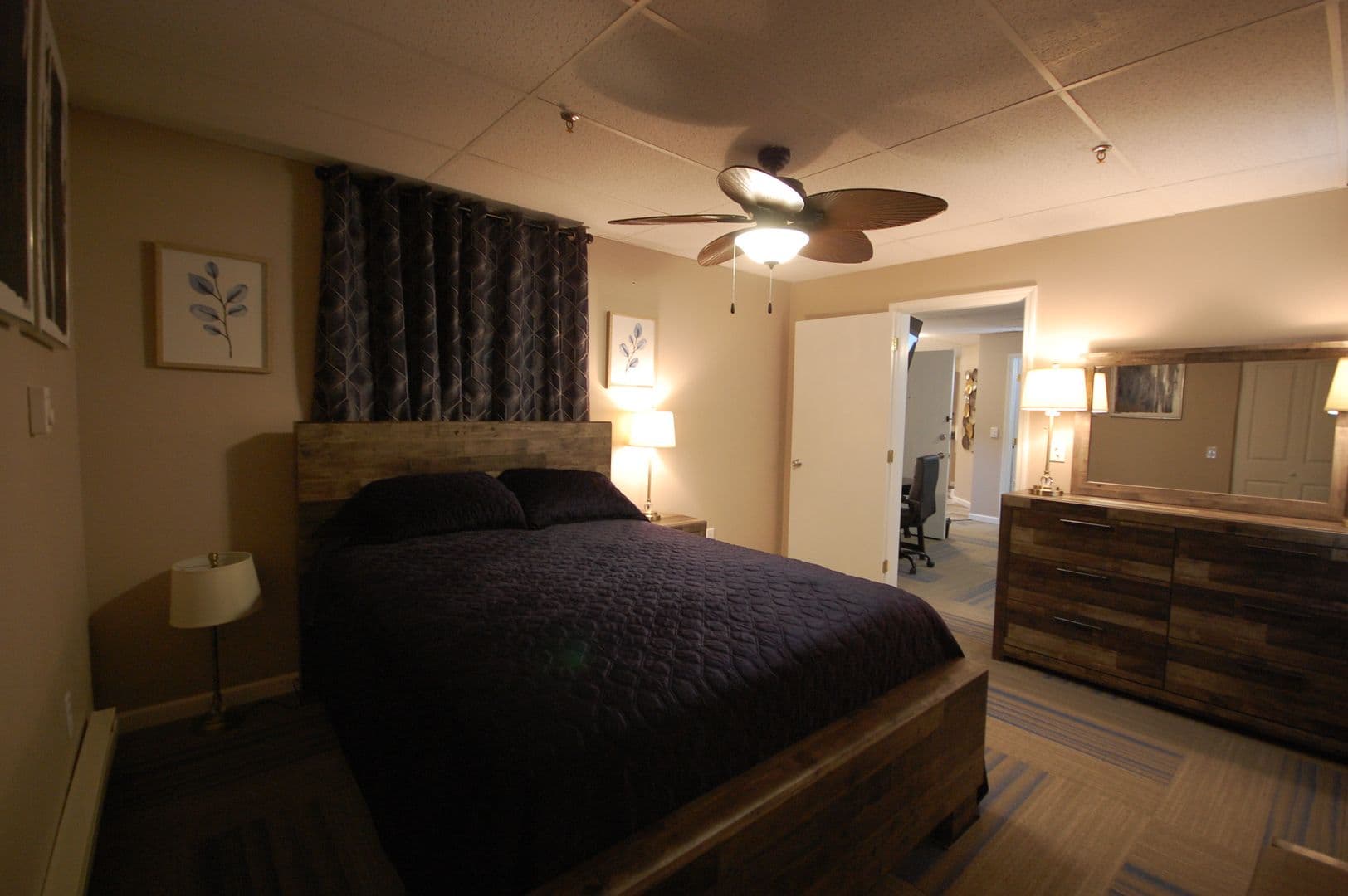 Boone Apartment: 814 8th St.