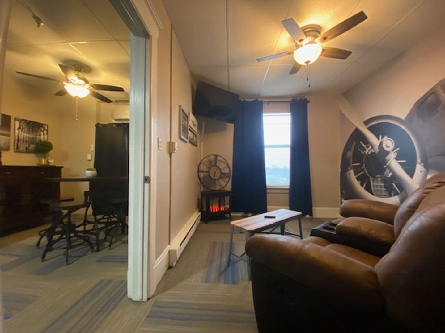 Boone Apartment: 814 8th St.