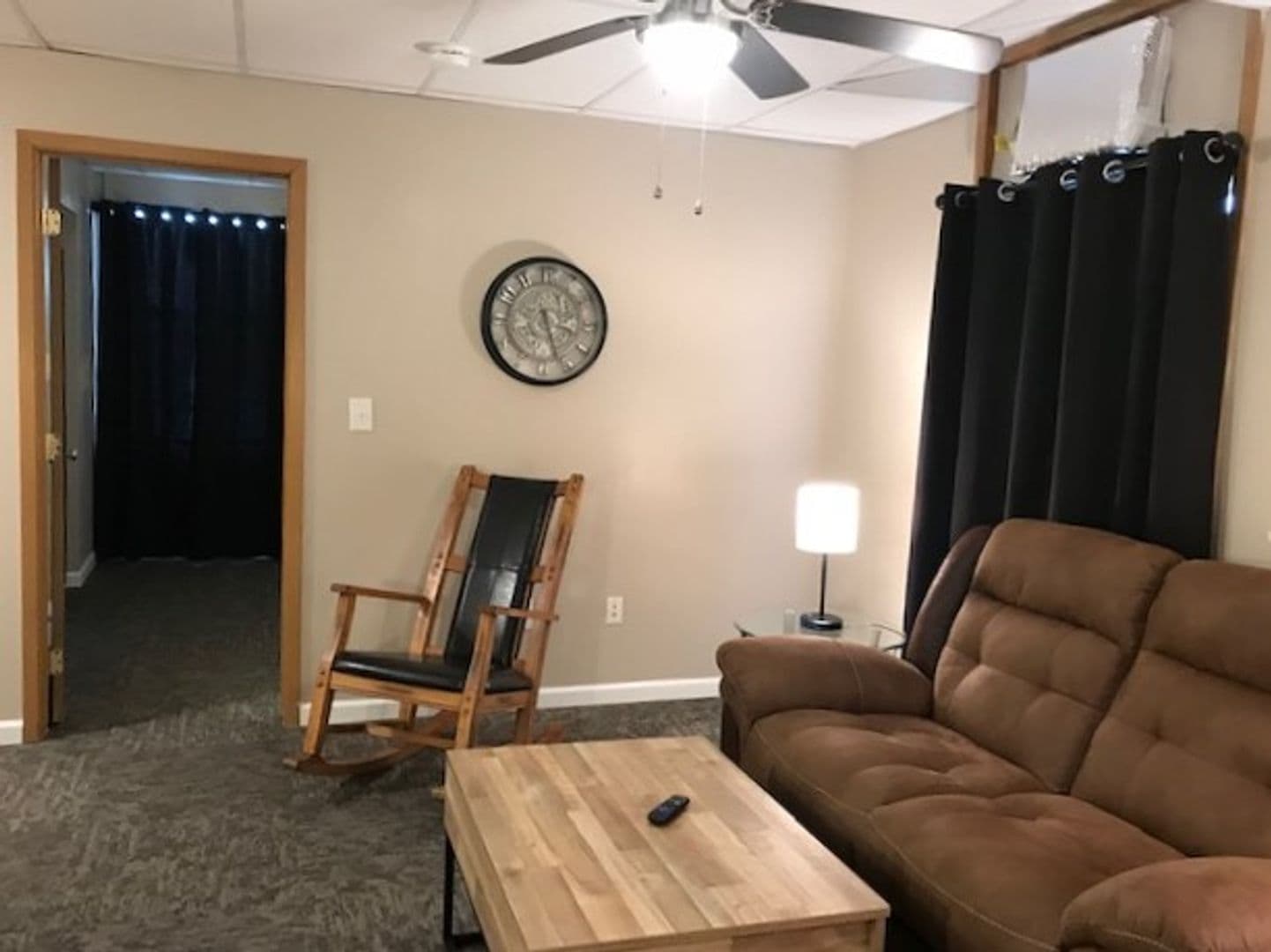 Boone Apartment: 814 8th St.