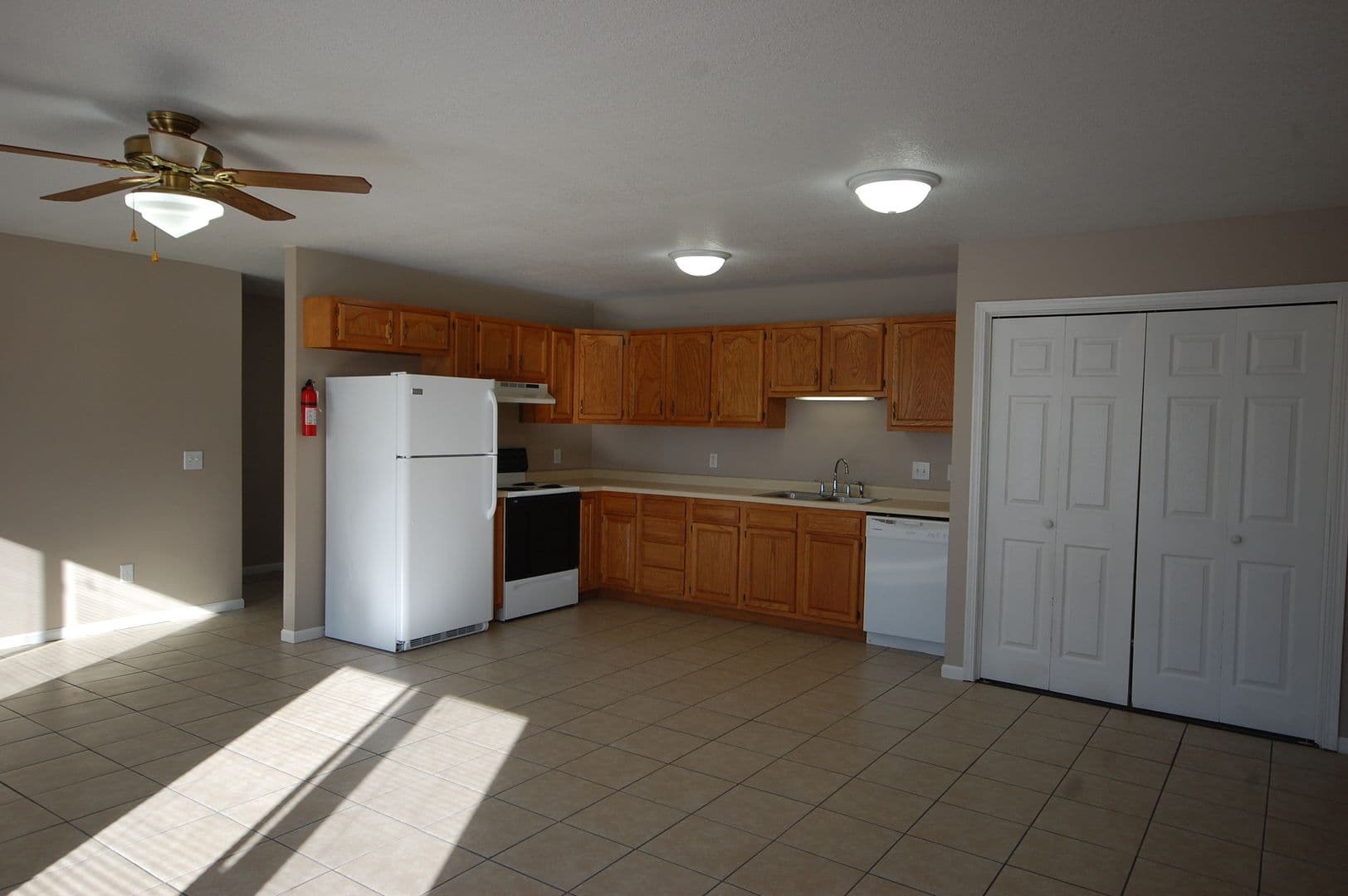 Ogden Apartment: 226-228 Haws Dr.