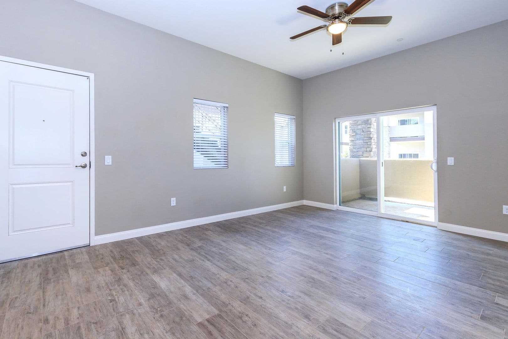 Bakersfield Apartment: 5201 Gasol Court