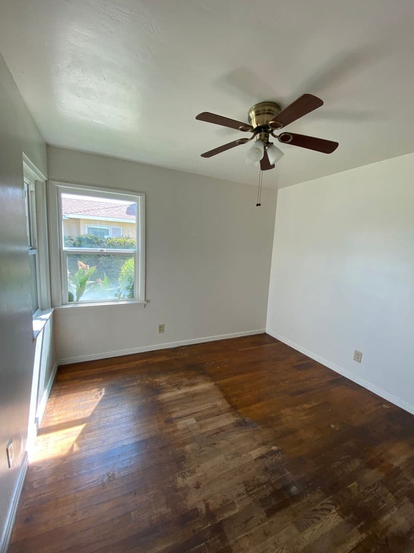 Bakersfield Apartment: 2315 Terrace Way