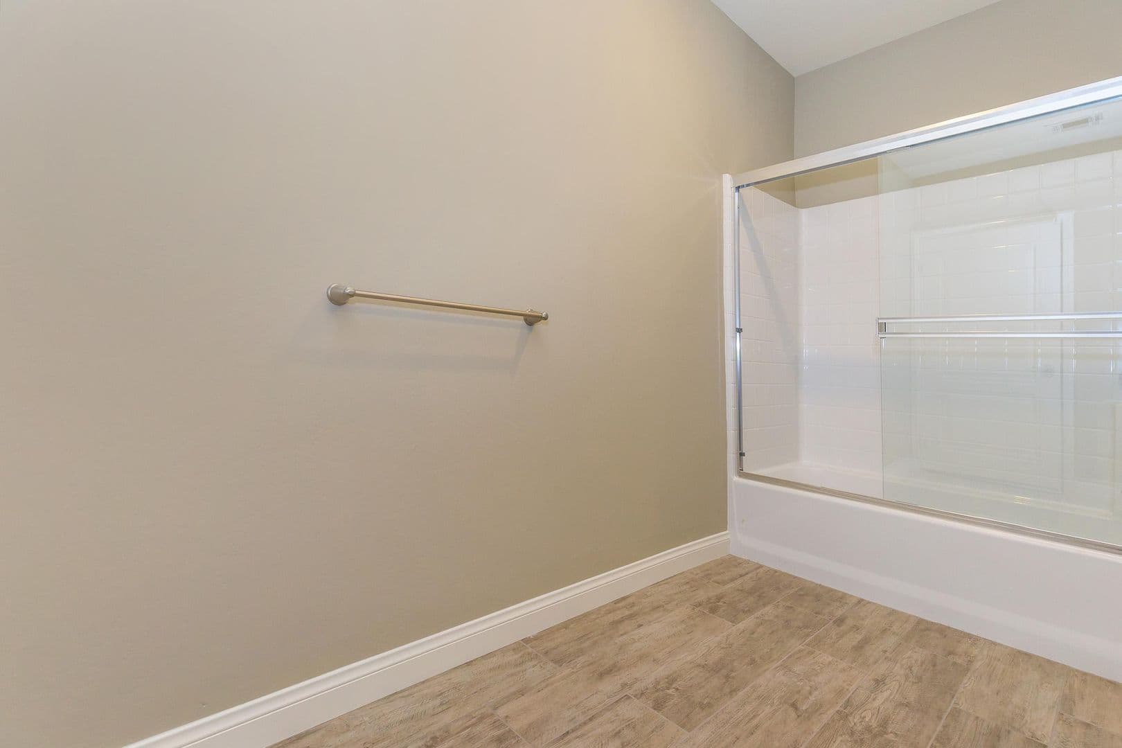 Bakersfield Apartment: 5201 Gasol Court