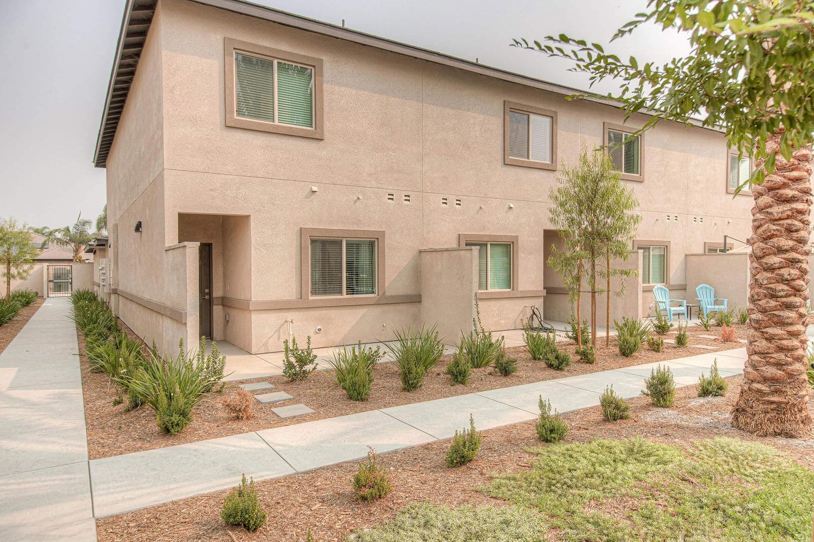 Bakersfield Apartment: 1610 Jenkins Road