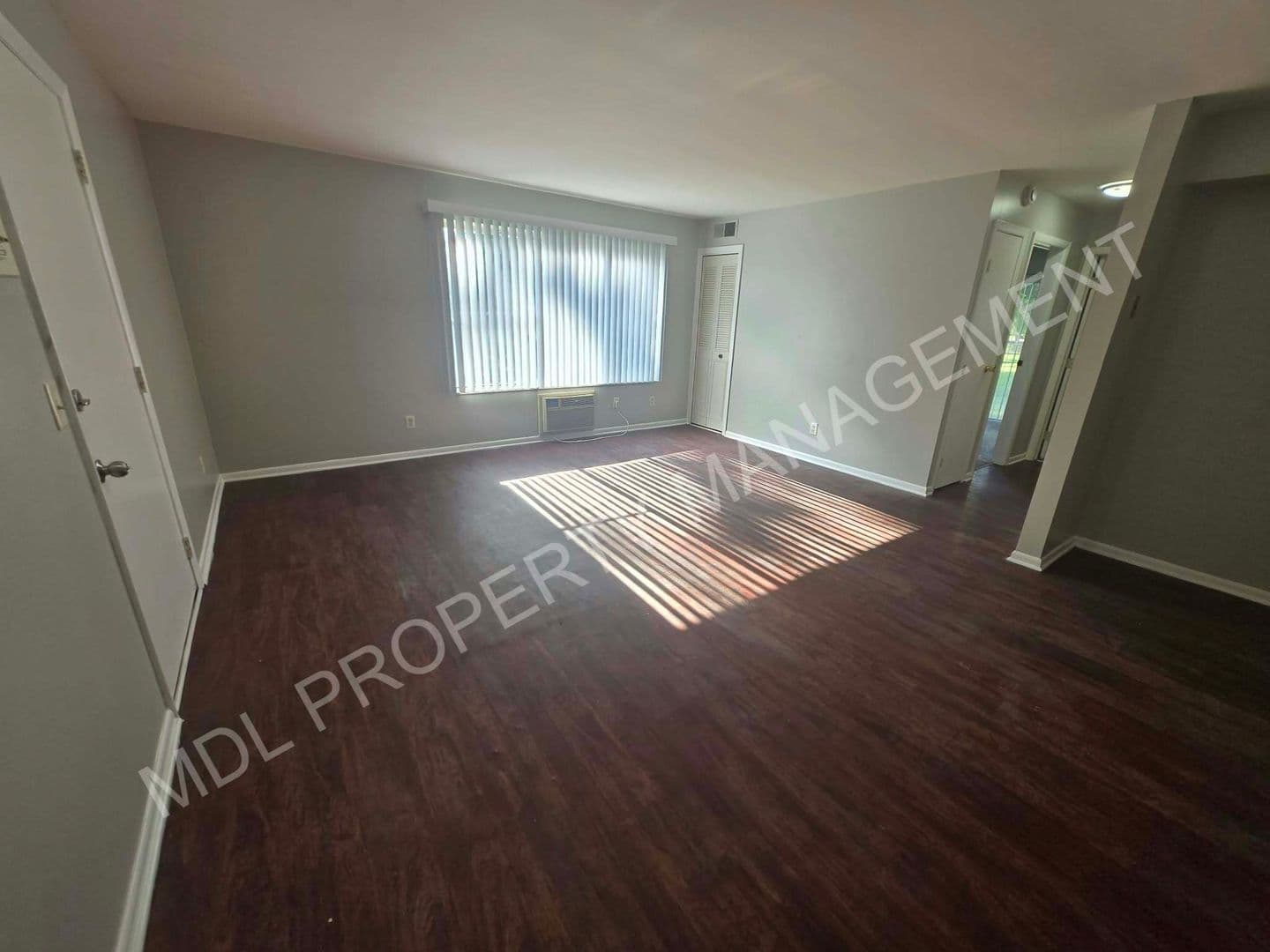 Saginaw Apartment: 1850 Squire Dr