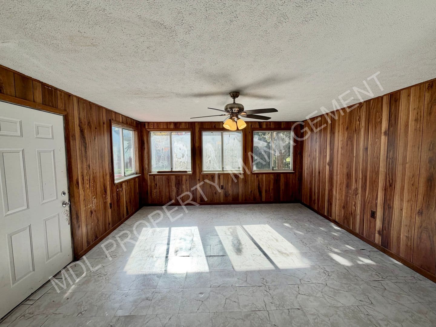 Saginaw House: 5583 Weiss